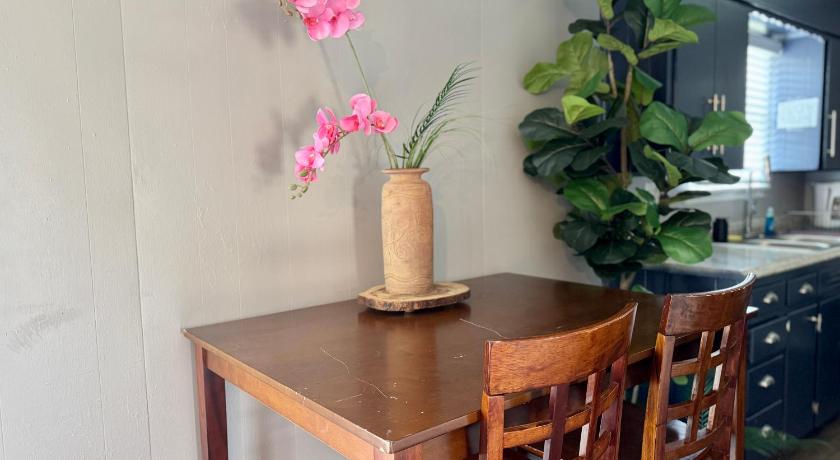 코퍼라스 코브 (TX) MODERN LUX 3BR HOME - King Bed - 10 mins to FT HOOD - Fenced yard - WIFI - Family friendly - LONG or 2성급 숙소 로비