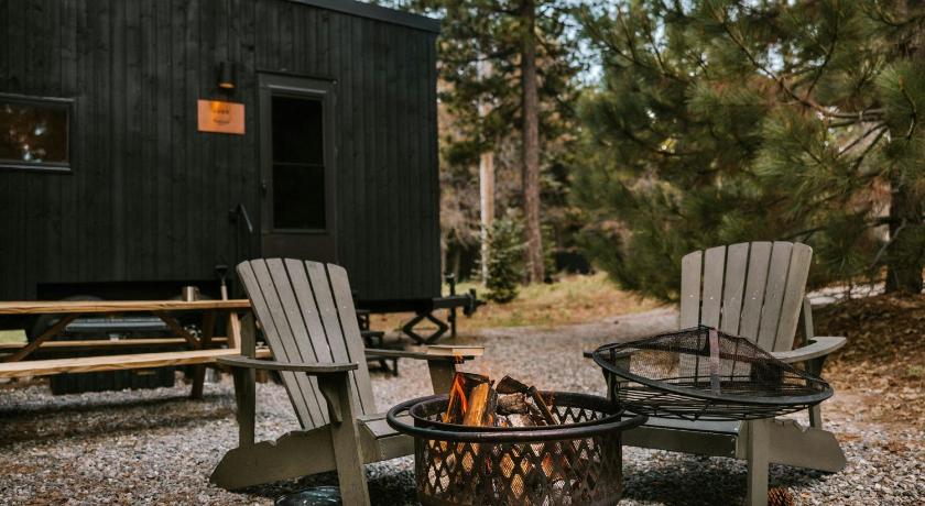 エプソム Postcard Cabins Blake Brook, Outdoor Collection by Marriott Bonvoy 2つ星 ゲストハウス ロビー