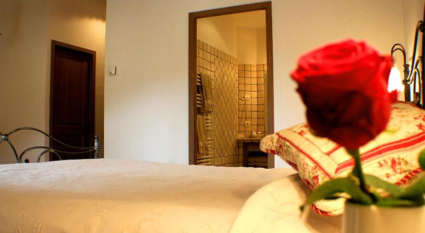 Image of Superior Double Room with Balcony and Mountain View 6