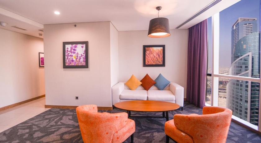 Image of Junior Suite 11