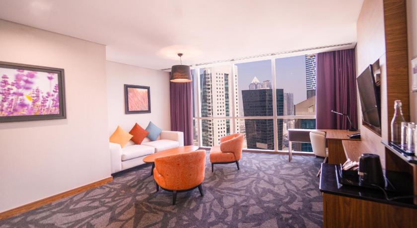Image of Junior Suite 3