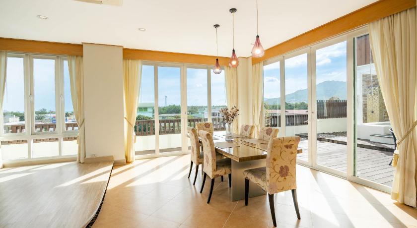 Image of Two-Bedroom Penthouse 5