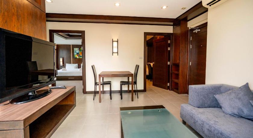 Image of 2 Bedroom Suite 16