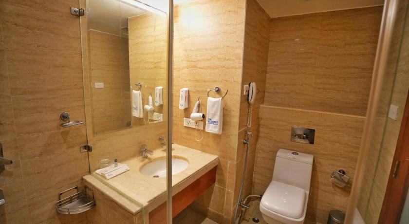 Image of Suite Room 8