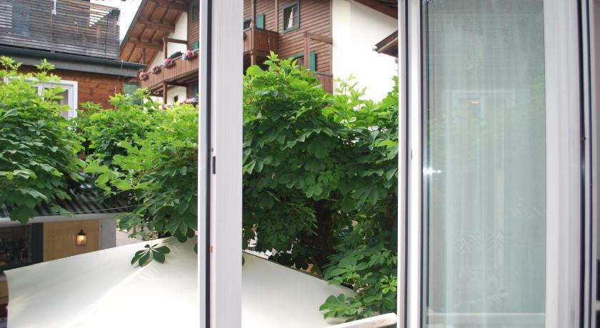 Design Apartment Zell am See photo