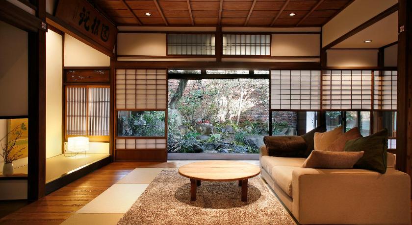 HANARe Gojo — Hotel in Kyoto