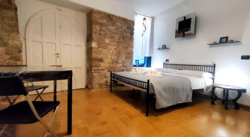 阿西西 All'Ombra di Santa Chiara, 140mq, 3 camere, Idromassaggio - MyAssisiSuite, Assisi centro - Mowimy po 5星级 单人房 外观