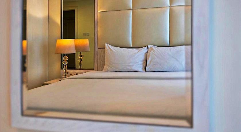 Image of Deluxe One-Bedroom Apartment with City View 15