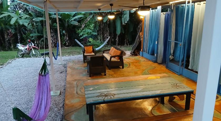 파보네스 Sea View Modern dream House 2성급 싱글룸 스위트룸