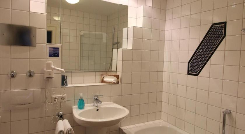 アルバースヴァイラー Hotel Berghof ホテル 外観