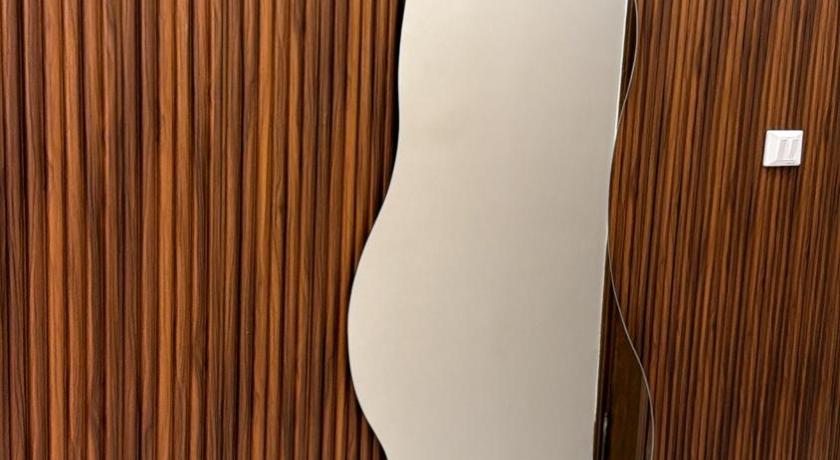 Luxury 2-Bedroom Apartment in Agouza – Near the Ni - image 11