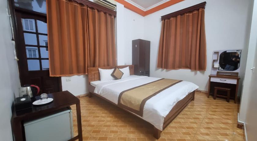 Image of Deluxe King Suite 0
