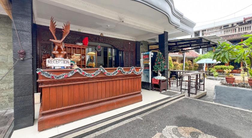 Mahendra Beach Inn - image 9