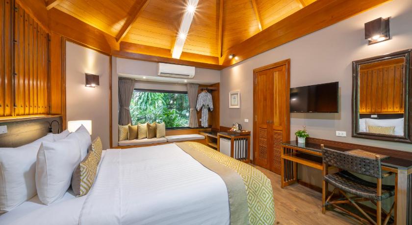 รูปของดีลักซ์ (Deluxe Room) 7