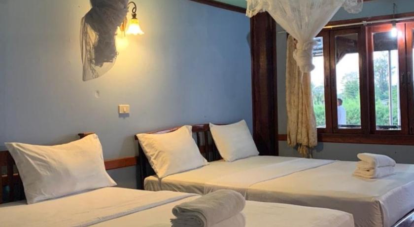 Image of Family Room with Sea View 0