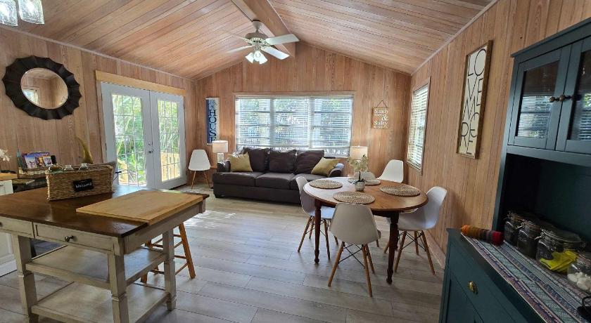 새러소타 (FL) Florida Craftsman Home near Downtown Sarasota 4성급 숙소 외관