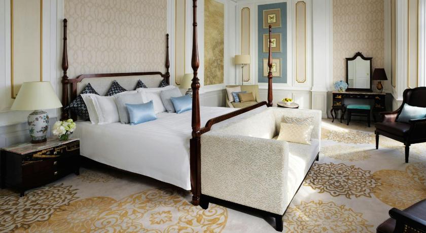 Image of One-Bedroom Presidential Suite with Club Access 0