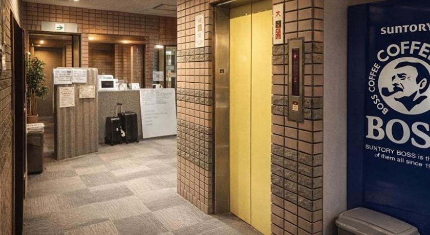 Osaka 心斎橋難波関空直通Imamiya miyabi Hotel Ambers Hostel Hotel restaurant