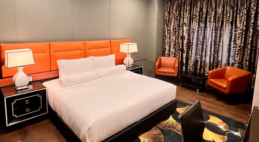 Image of Junior Suite 0
