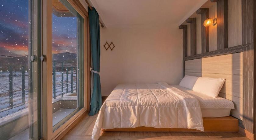 庆州 Gyeongju Gamposole Pension 3星级 民宿 泳池