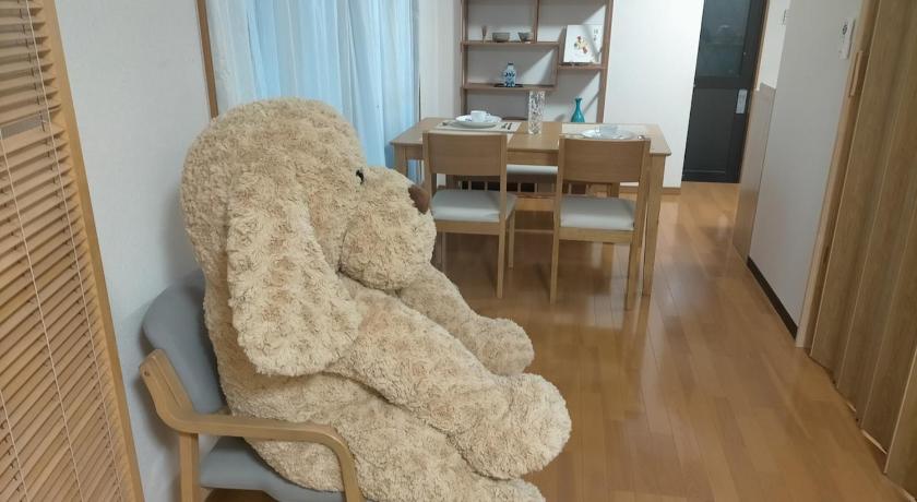 히가시오사카 大阪奈良観光のguesthouseYAHA39 4성급 숙소 로비