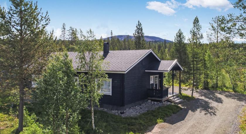 Holiday Home Tuulenpuuska by Interhome