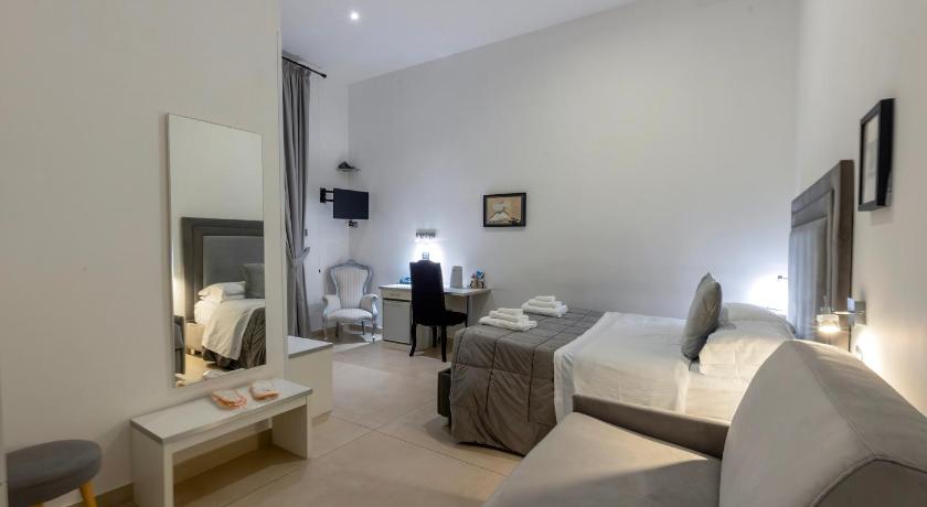 Image of Deluxe Junior Suite 0