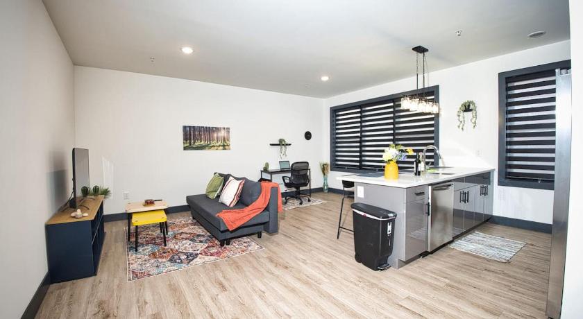 West New York Great Location-20 Mins to NYC-Free Indoor Parking 4-Star Accommodation exterior