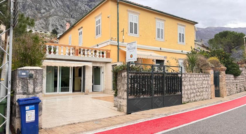 Miramare Seaside Aparts