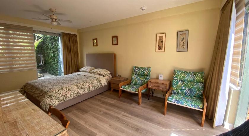 Image of Double Room with Garden View 4