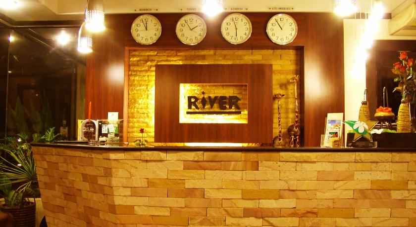 サケーオ River Resort & Spa 2つ星 ホテル レストラン