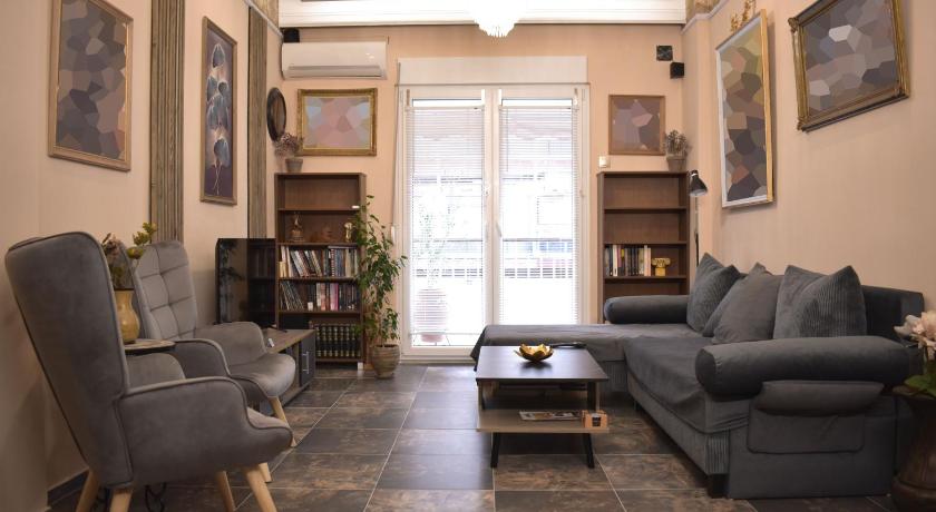 Galleria Home
