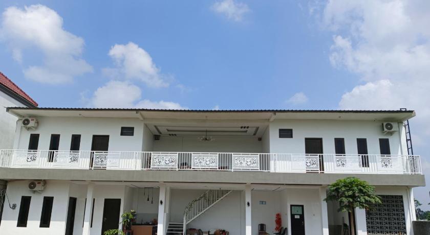 Image of Vacation Home 3