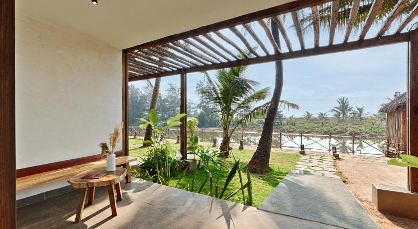 Image of Platinum Room with River View (with complimentary Kayaking and 20% off on Massage session) 11