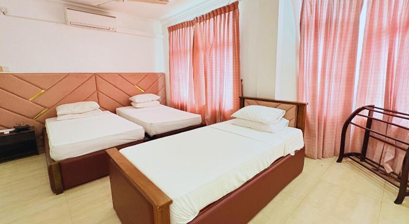 Image of Superior Double or Twin Room 12
