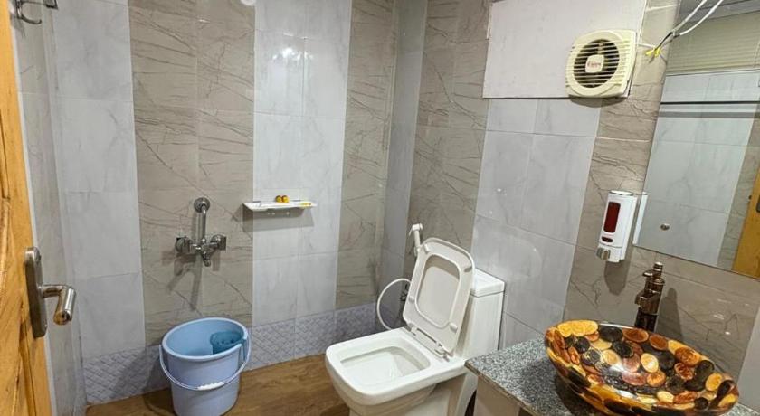 Rozana Retreats - image 15