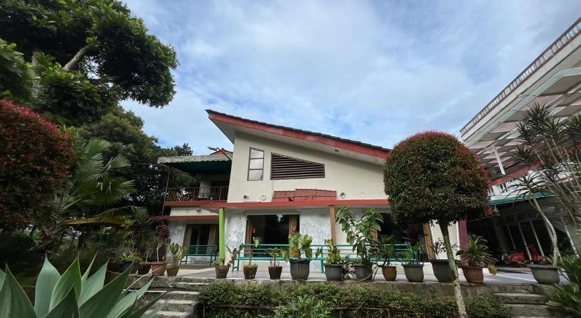 Resort Botoel at Puncak - image 21
