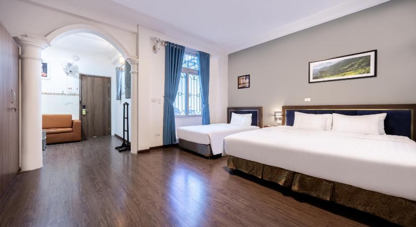 Hanoi A25 Hotel - 53 Tue Tinh 2-Star Hotel room