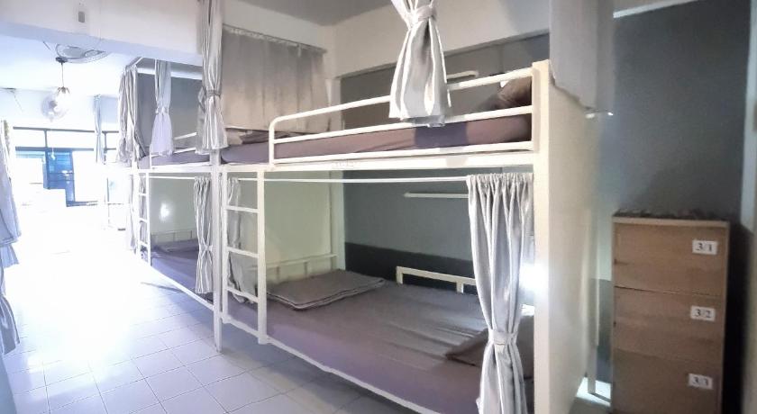 Image of Bunk Bed in Mixed Dormitory Room 3