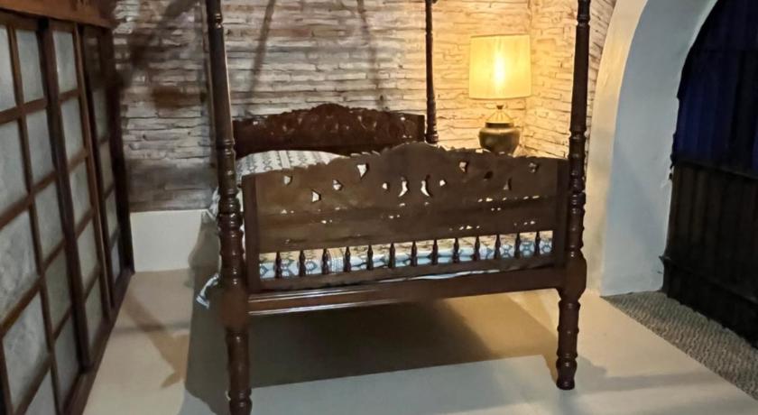 Image of Queen Room - Disability Access 1