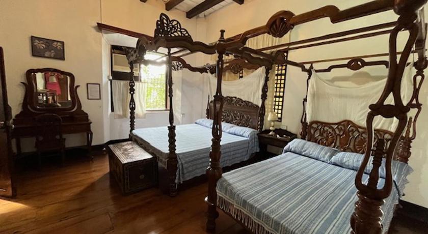 Image of Deluxe Double Room with Balcony 5