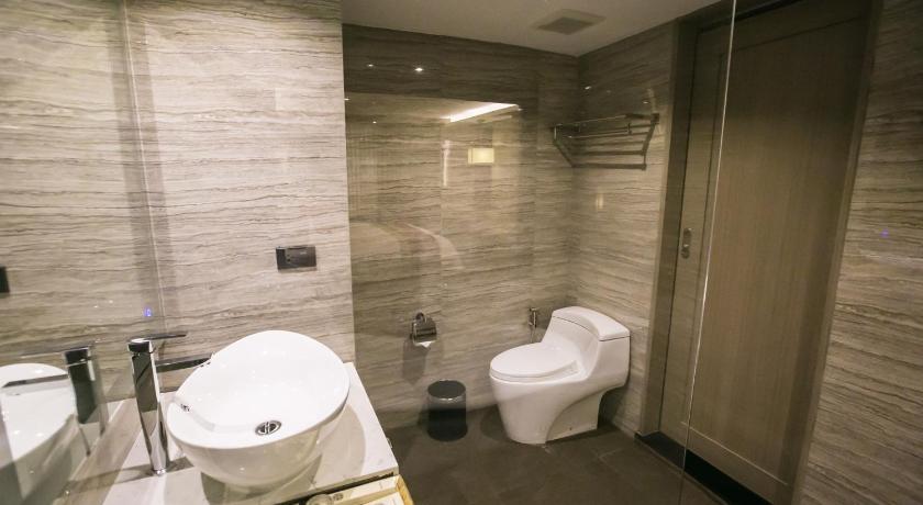 Image of Premier Triple 10