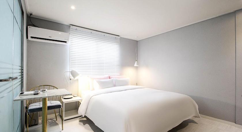 부산 MOMO JUICE Hotel 2성급 호텔 객실