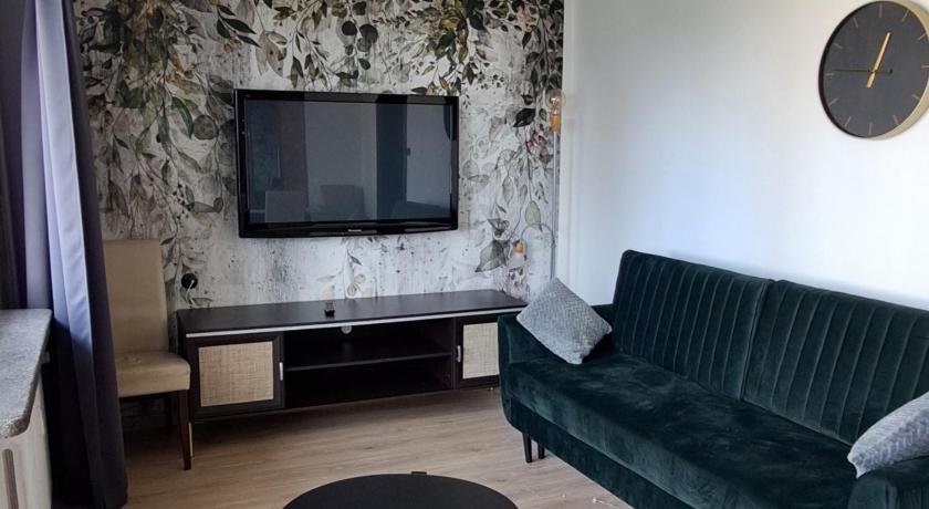 Green apartament 21