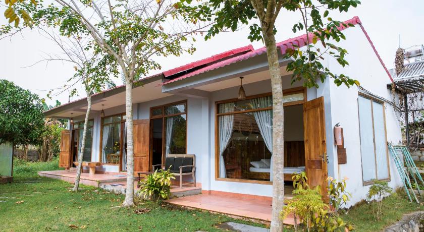 Exterior view, Homestay Hoàng Long in Ho Coc Homestay Hoàng Long