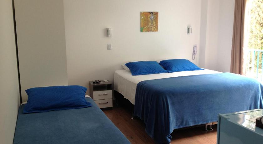 Image of Family Room 4