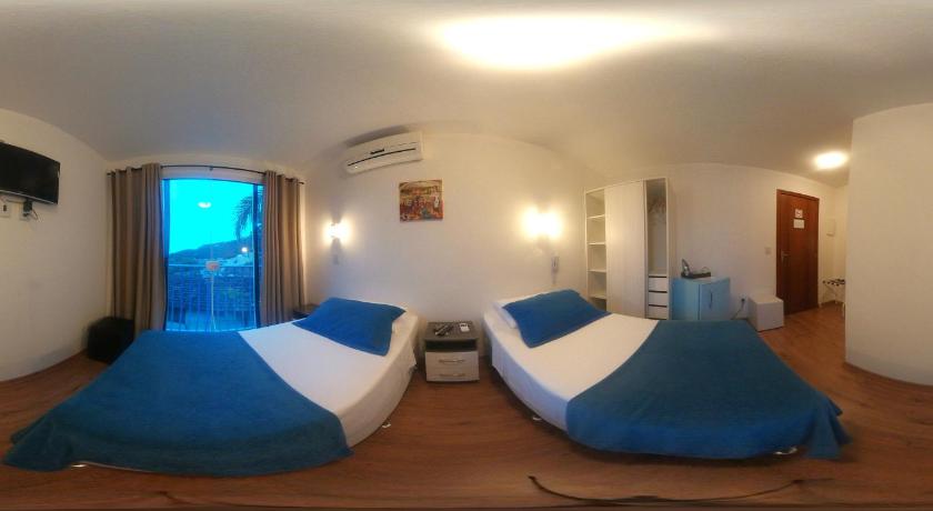 Image of Twin Room 1