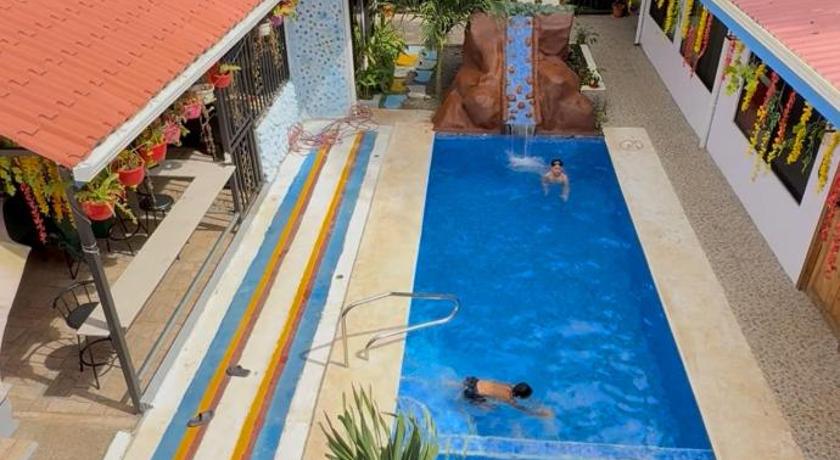 Tres Diamantes Casa Completa