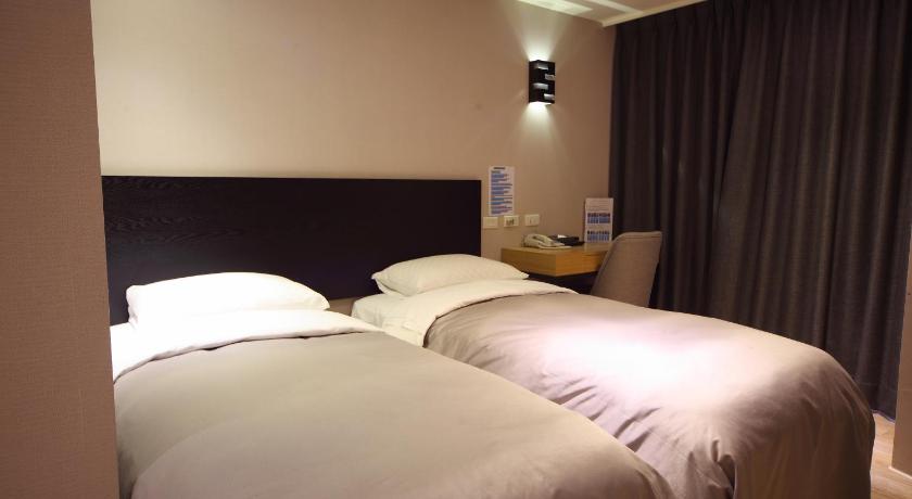 รูปของห้องเตียงแฝด - เตียงเดี่ยว 2 เตียง (Twin Room - 2 Single beds) 0