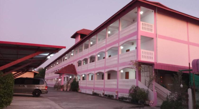 ロッブリー ลพบุรีทาวน์ Lopburi Town 3つ星 ホテル 客室